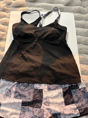 XL Black Ribbed Women's Tankini Top with Paisley Swim Bottoms
